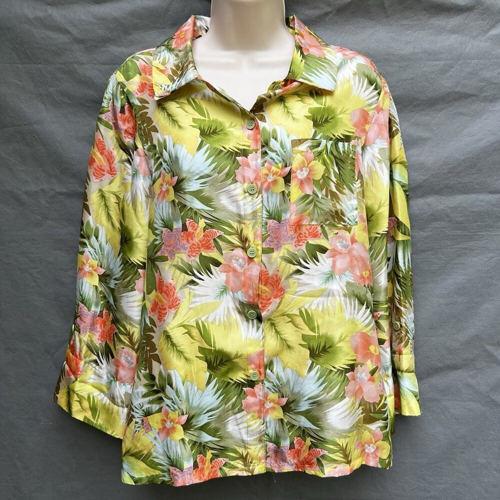 Hawaiian Tropic 100% Silk Size Medium Tropical Floral 3/4 Sleeve Shirt Top